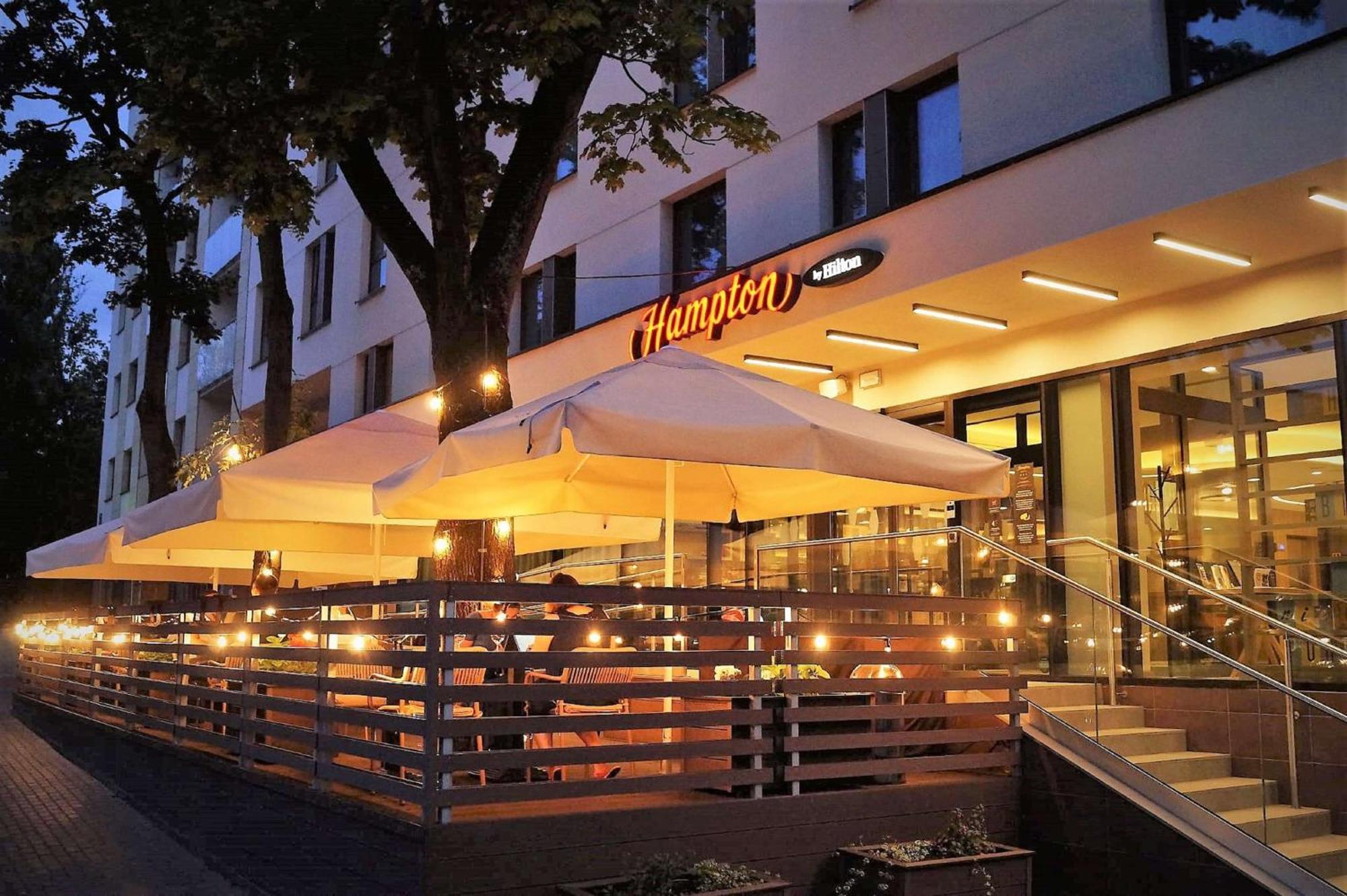 Hampton By Hilton Bialystok Hotell Exteriör bild