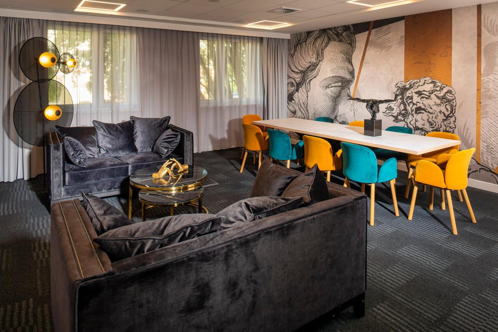 Hampton By Hilton Bialystok Hotell Exteriör bild