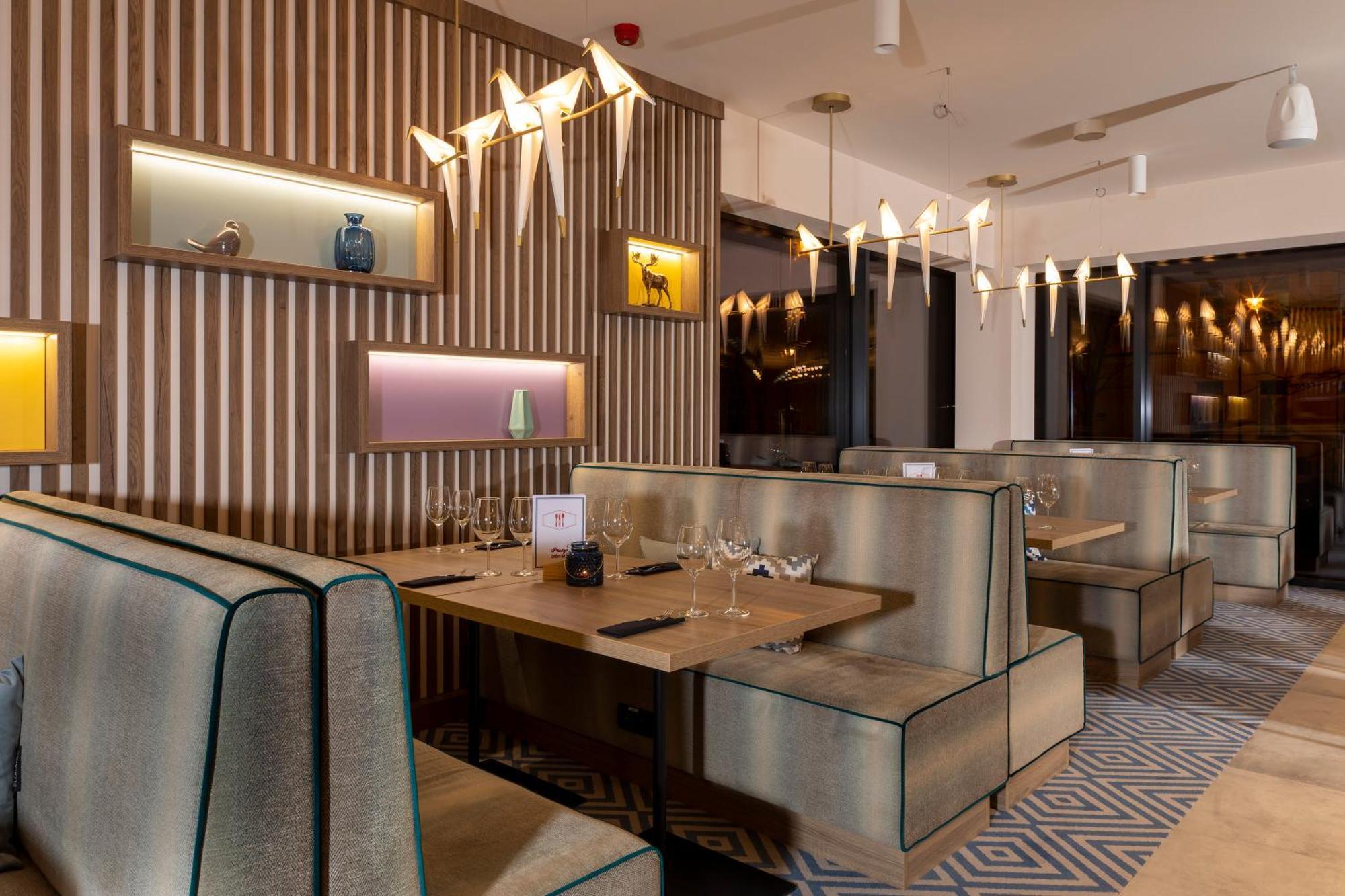 Hampton By Hilton Bialystok Hotell Exteriör bild